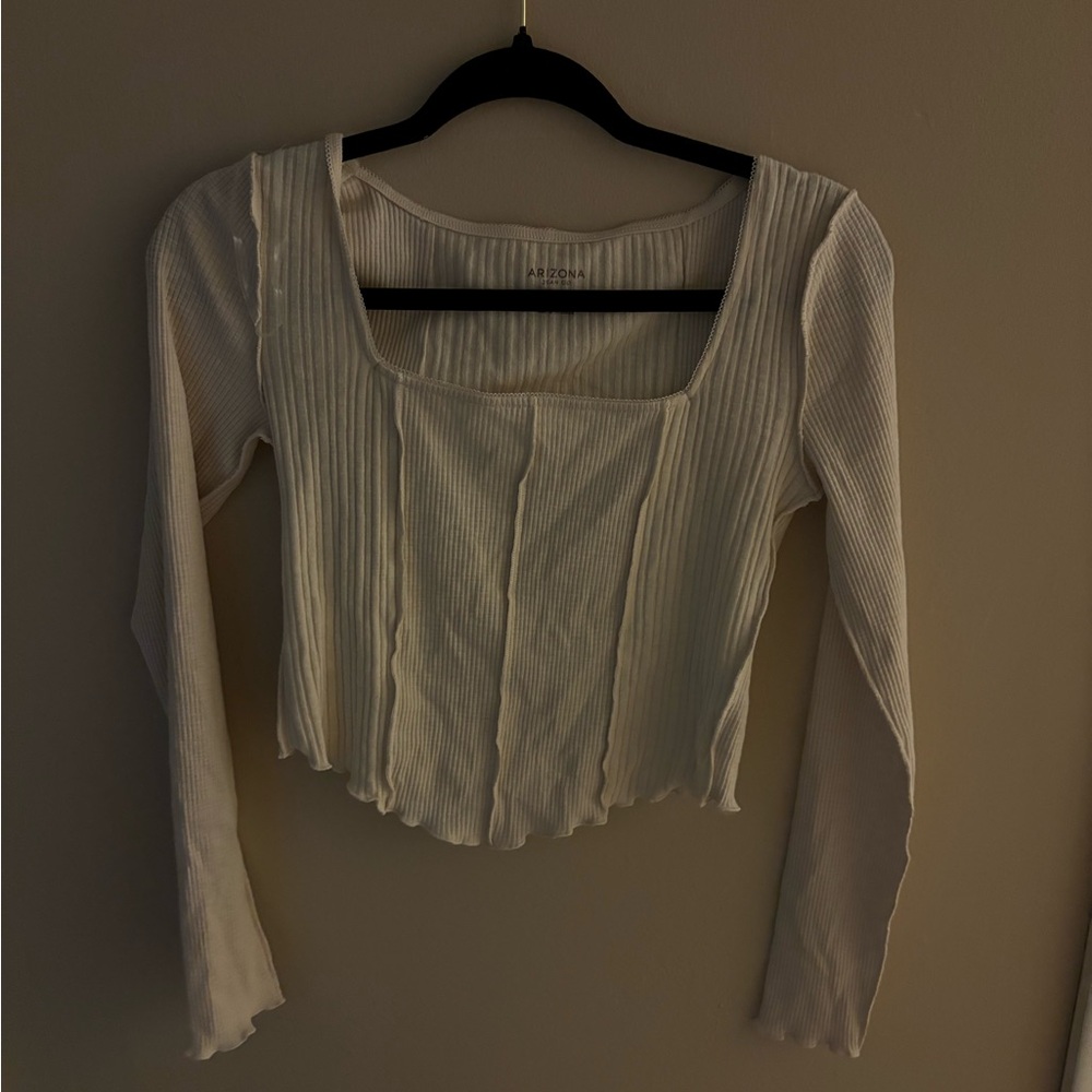 From Arizona, size medium, cream color.